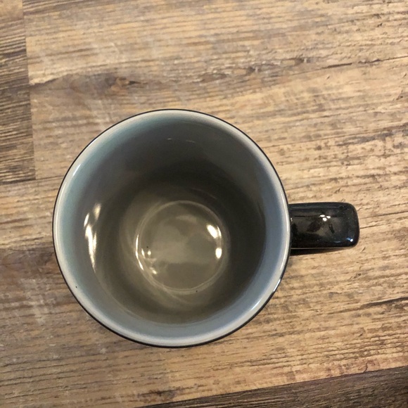 Warner Bros World Looney Tunes Mug is a true gem for any fan of the franchise. - Picture 4 of 5